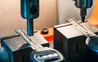 Commercial locksmith service for Tacoma, WA businesses by Peak Locksmith
