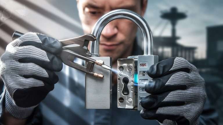 commercial locksmith safety strategies